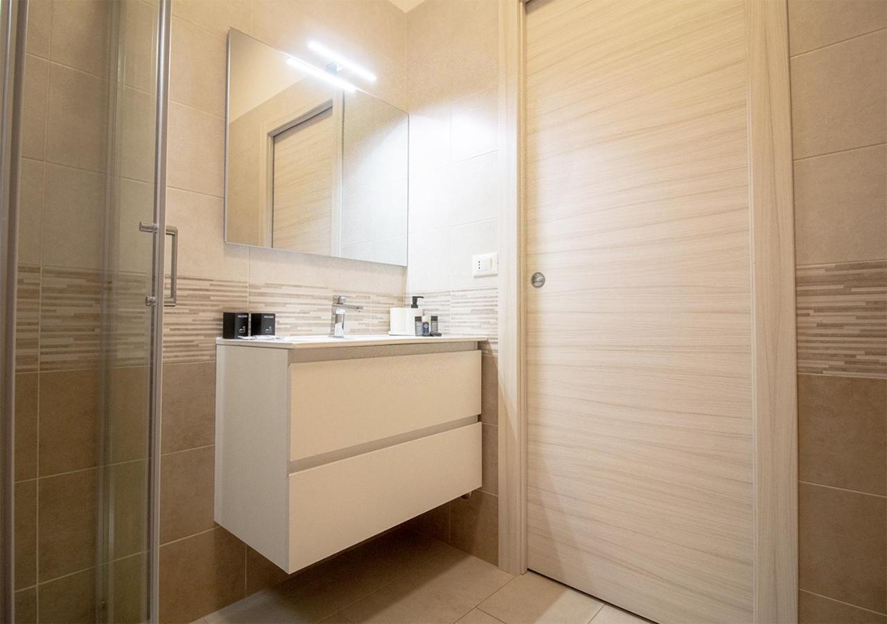 Athena Rooms - Parcheggio Privato Bologna Kültér fotó