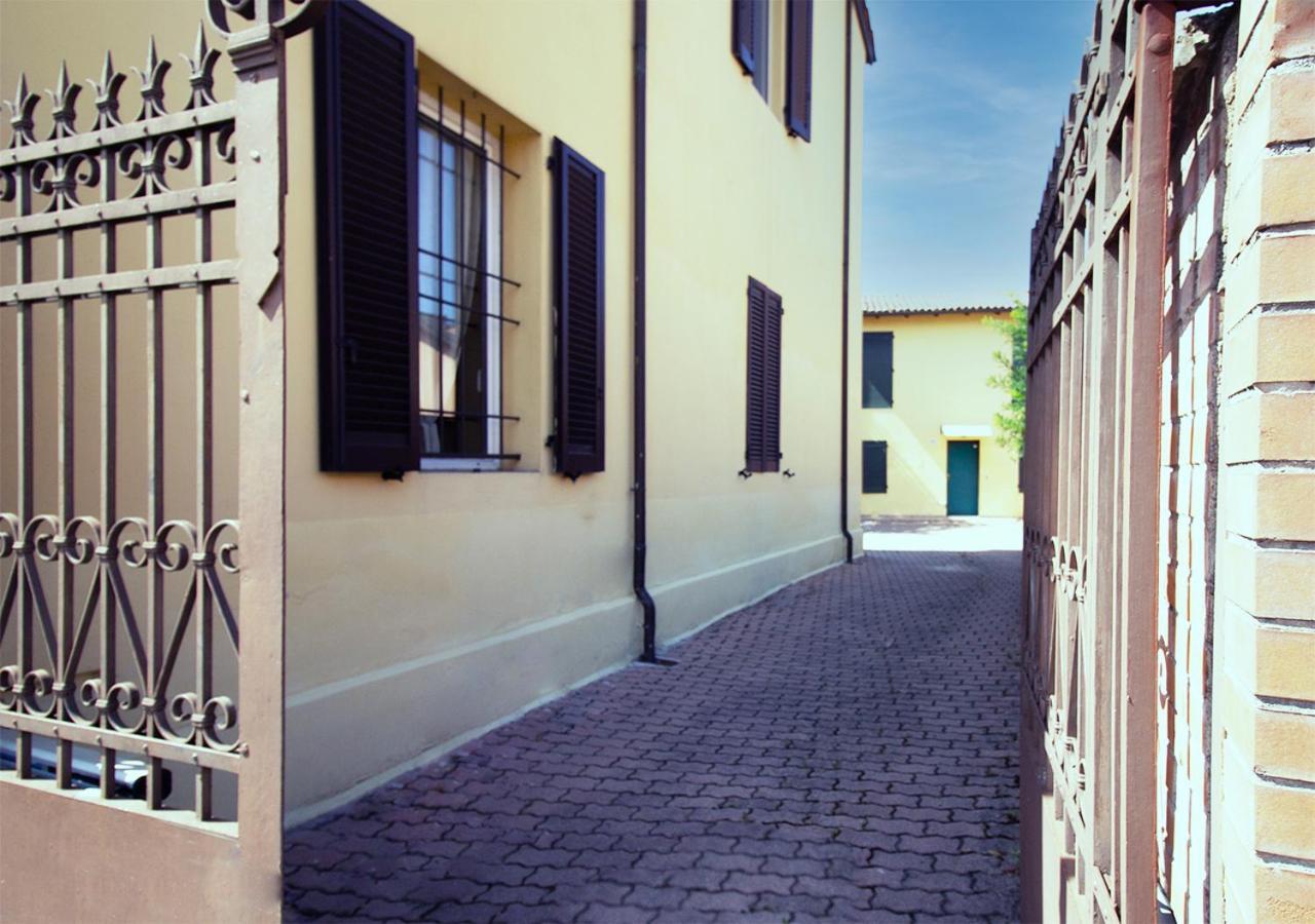 Athena Rooms - Parcheggio Privato Bologna Kültér fotó